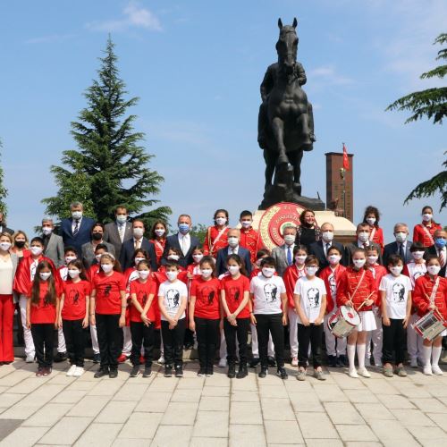 Zonguldak'ın Kurtuluşu'nun 100.Yılı ve Uzun Mehmet'i Anma Törenini Gerçekleştirdik