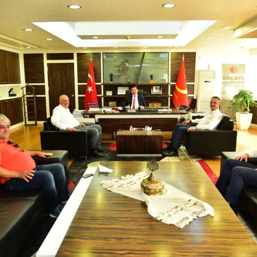 Başkanımız Dr.Ömer Selim ALAN'dan Kastamonu Belediye Başkanı Sn. R.Galip Vidinlioğlu'na Ziyaret