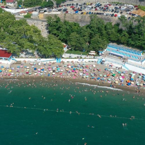 Karadeniz'in İncisi Kapuz Plajı'na Yoğun İlgi