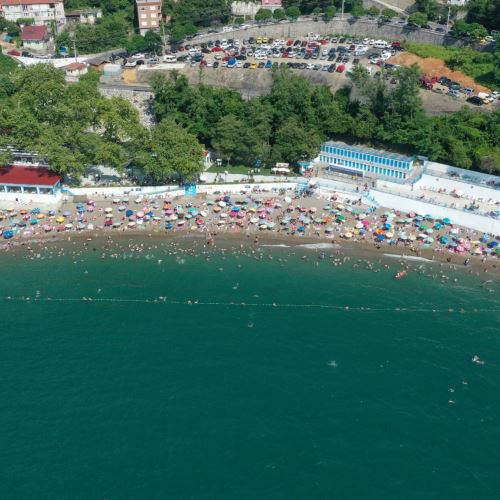 Karadeniz'in İncisi Kapuz Plajı'na Yoğun İlgi