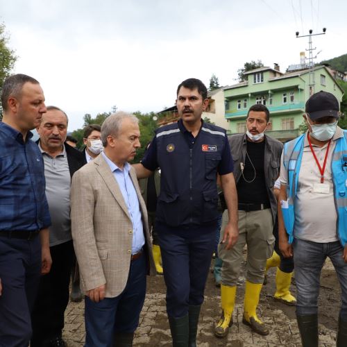 Başkanımız Dr.Ömer Selim ALAN, Bartın Afet Bölgesinde İncelemelerde Bulunuyor