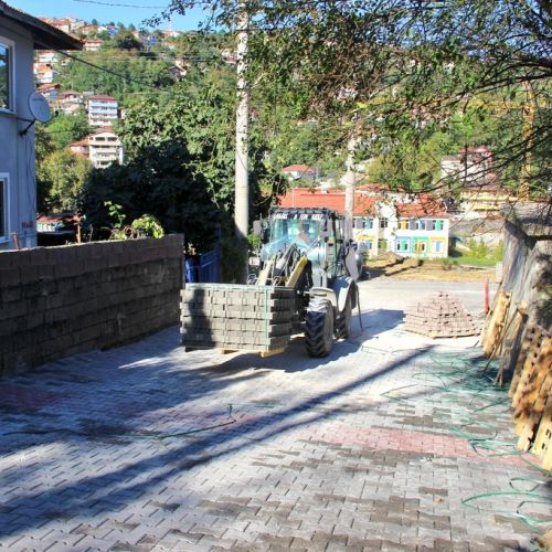 Karaelmas-Akdağ Sokak'ta Parke Yol Çalışmamız Başladı