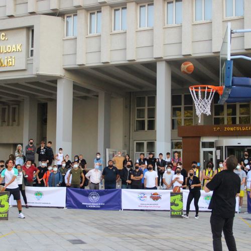 Sokak Basketbolu Heyecanı Başladı