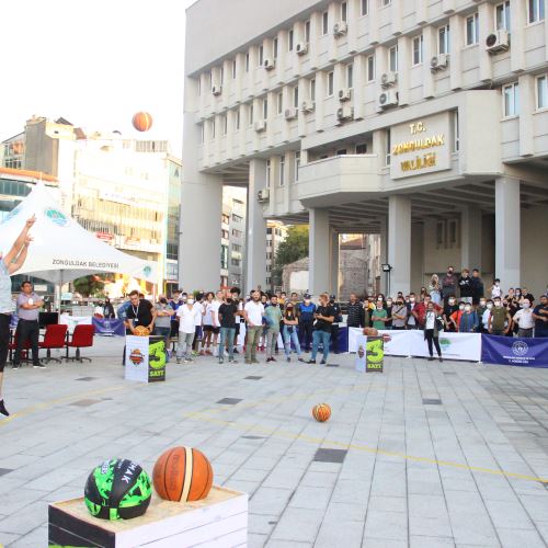 Sokak Basketbolu Heyecanı Başladı