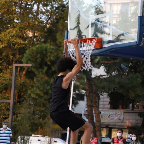 Sokak Basketbolu Heyecanı Başladı