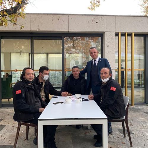 Başkanımız Dr.Ömer Selim ALAN, TBMM'de Kestane İkramında Bulundu