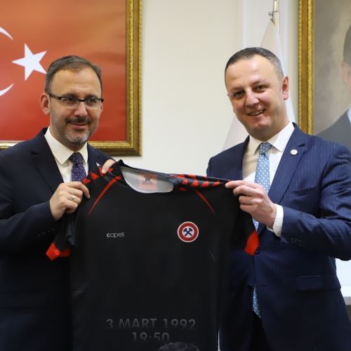 Gençlik ve Spor Bakanımız Sn.Mehmet Muharrem Kasapoğlu Belediyemizi Ziyaret Etti