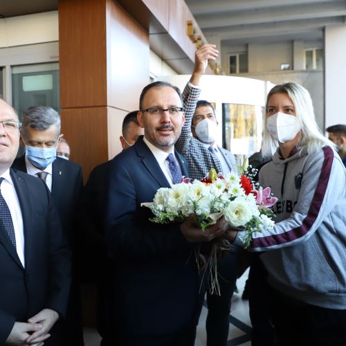 Gençlik ve Spor Bakanımız Sn.Mehmet Muharrem Kasapoğlu Belediyemizi Ziyaret Etti