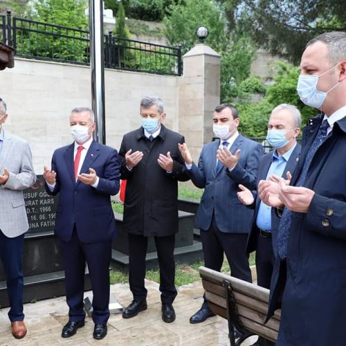 Başkanımız Dr. Ömer Selim Alan'dan Şehitlik Ziyareti