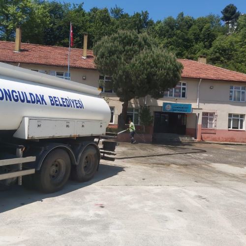 Dezenfeksiyon ve Yıkama Çalışmalarında Rehavete Yer Vermiyoruz