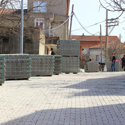 Dilektepe Sokak'ta Parke Kaplama Yol Çalışmamız Başladı