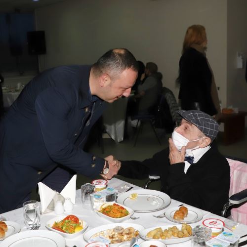 Başkanımız Dr.Ömer Selim ALAN, Huzurevi Sakinleri İle İftarda Buluştu