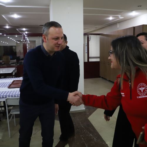 Başkanımız Dr.Ömer Selim ALAN'dan Kızılay, Umke ve İl Sağlık Müdürlüğüne İftar Daveti