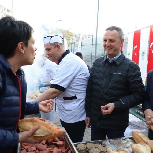 Hentbolcu Gençlerimiz İle Mangal Davetinde Buluştuk