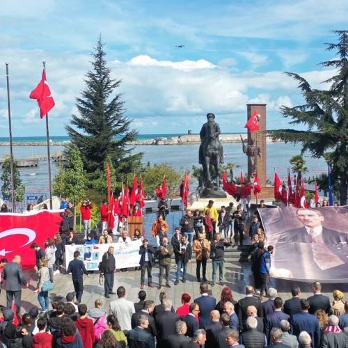 Başkanımız Dr.Ömer Selim ALAN, 19 Mayıs Gençlik Yürüyüşü ve Çelenk Koyma Törenine Katıldı