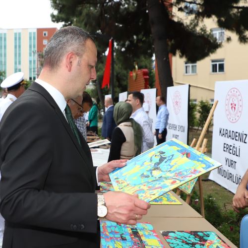 21 Haziran Programını Valilik Meydanı'nda Gerçekleştirdik