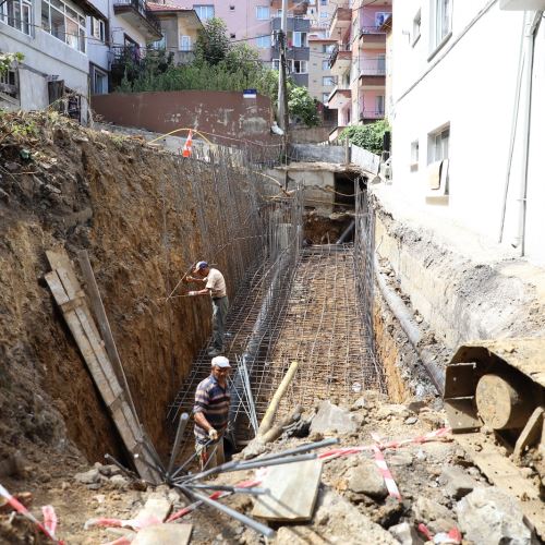 Açelya Sokak'ta Altyapı Çalışmalarımız Sürüyor