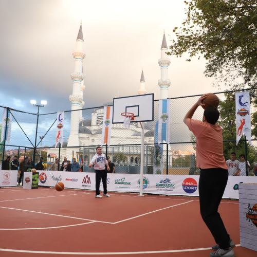 Sokak Basketbolu Turnuvamız Başladı