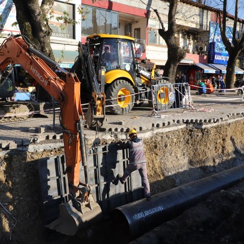 İstasyon Caddesi'nde İçme Suyu İsale Hatları Yenileniyor