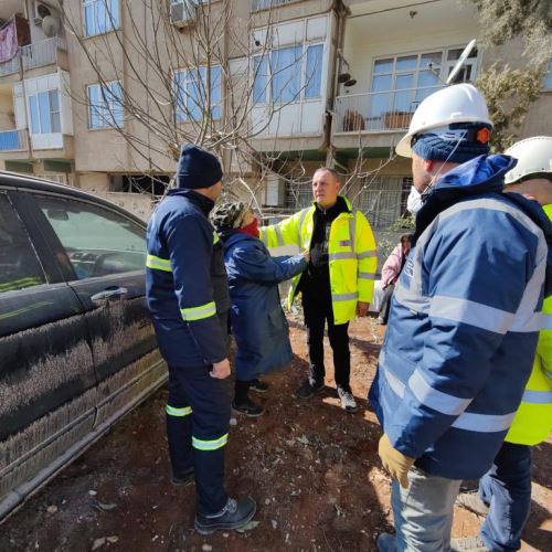 Başkanımız Dr.Ömer Selim ALAN Deprem Bölgesinde