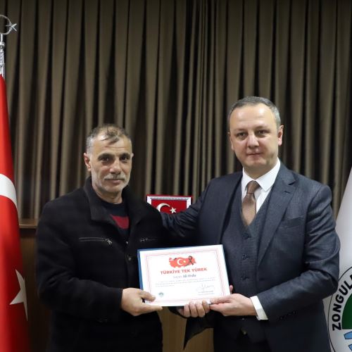 Başkanımız Dr.Ömer Selim ALAN'dan Deprem Bölgesinde Görev Yapan Personellerimize Teşekkür