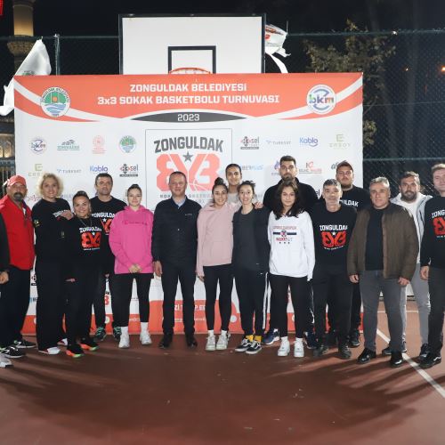 Sokak Basketbolu Turnuvası Ödülleri Sahiplerini Buldu