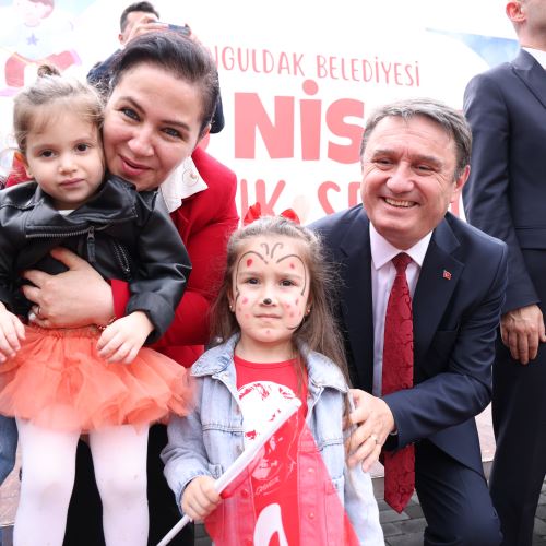 23 Nisan Çocuk Şenliğimiz Renkli Görüntülere Sahne Oldu