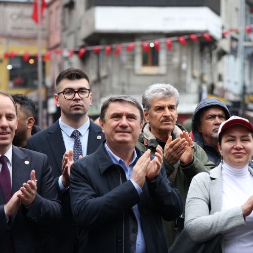 Başkanımız Sn.Tahsin ERDEM 1 Mayıs Kutlamalarına Katıldı