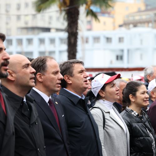 Başkanımız Sn.Tahsin ERDEM 1 Mayıs Kutlamalarına Katıldı