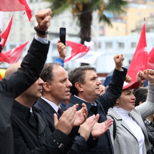 Başkanımız Sn.Tahsin ERDEM 1 Mayıs Kutlamalarına Katıldı