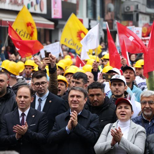 Başkanımız Sn.Tahsin ERDEM 1 Mayıs Kutlamalarına Katıldı