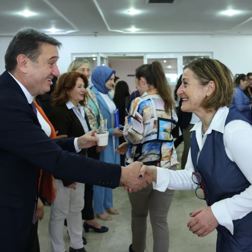 Başkanımız Sn.Tahsin ERDEM Personellerimizin Anneler Gününü Kutladı