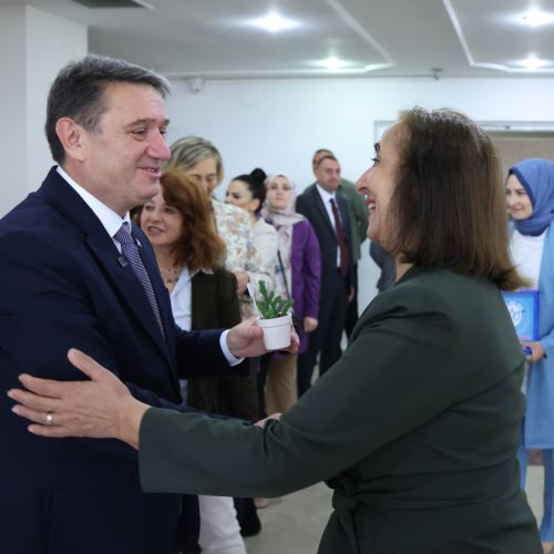 Başkanımız Sn.Tahsin ERDEM Personellerimizin Anneler Gününü Kutladı
