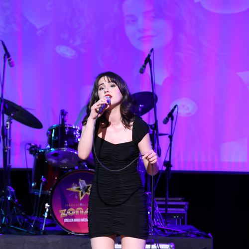 ZONSES Liseler Arası Müzik Yarışmasında Ödüller Sahiplerini Buldu