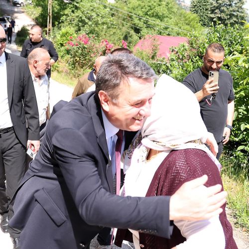 Başkanımız Sn.Tahsin ERDEM Birlik Mahallesinde Hemşehrilerimiz İle Buluştu