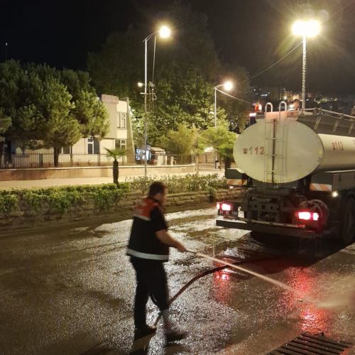 İTFAİYE MÜDÜRLÜĞÜMÜZE BAĞLI EKİPLERİMİZ ÇALIŞMALARINI SÜRDÜRÜYOR