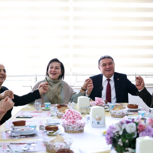 Başkanımız Sn.Tahsin Erdem, Engelsiz Yaşam Merkezi Öğrencileriyle Buluştu