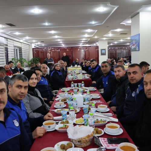 Başkanımız Sn.Tahsin Erdem, Belediye Personeliyle İftar Yemeğinde Buluştu