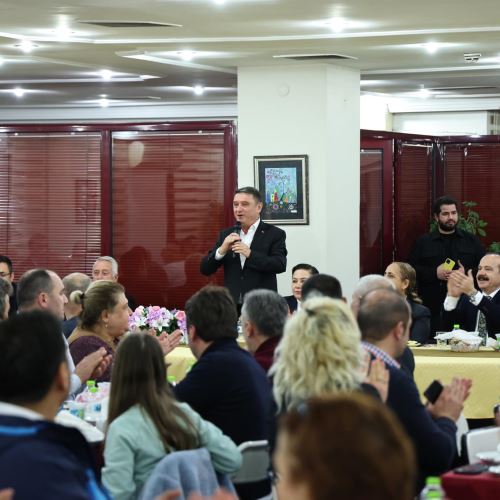 Başkanımız Sn.Tahsin Erdem, Belediye Personeliyle İftar Yemeğinde Buluştu