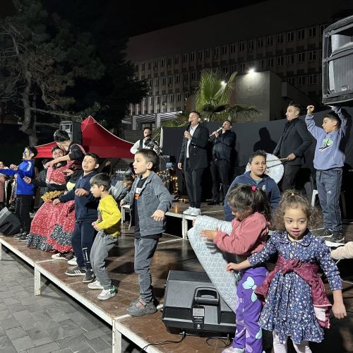 8 Nisan Dünya Romanlar Günü Coşkusuyla Kordonboyu'nda Renkli Anlar Yaşandı