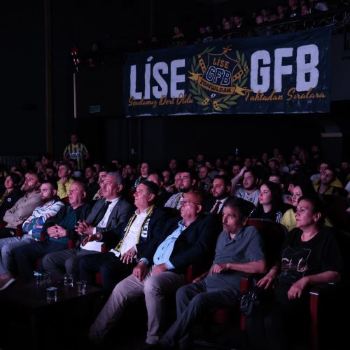 Fenerbahçe Beko’nun Tarihi EuroLeague Zaferi Belediye Sineması’nda Coşkuyla Kutlandı