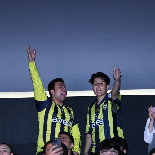 Fenerbahçe Beko’nun Tarihi EuroLeague Zaferi Belediye Sineması’nda Coşkuyla Kutlandı