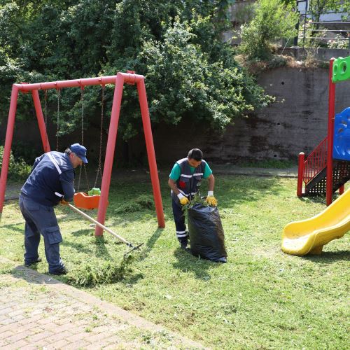  Ekiplerimiz Şehrin Her Noktasında Çalışmalarını Sürdürüyor