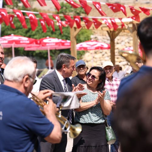 Orta Kapuz ve Tersane Plajları Yenilenen Yüzüyle Hizmete Açıldı