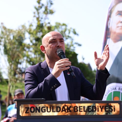 Orta Kapuz ve Tersane Plajları Yenilenen Yüzüyle Hizmete Açıldı