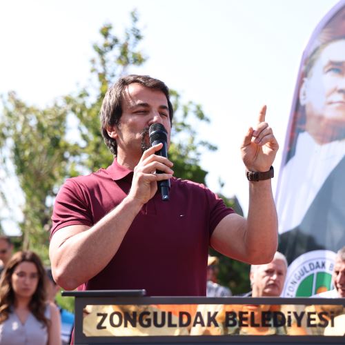 Orta Kapuz ve Tersane Plajları Yenilenen Yüzüyle Hizmete Açıldı