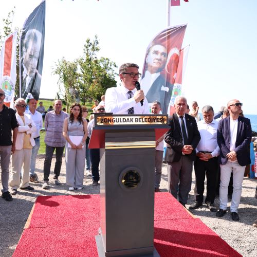 Orta Kapuz ve Tersane Plajları Yenilenen Yüzüyle Hizmete Açıldı