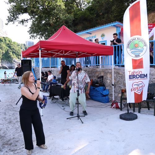 Orta Kapuz ve Tersane Plajları Yenilenen Yüzüyle Hizmete Açıldı
