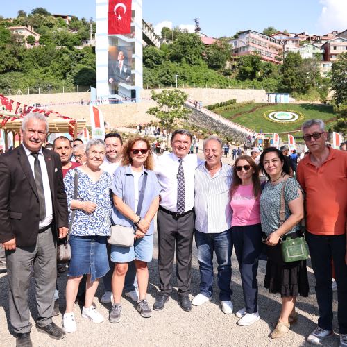 Orta Kapuz ve Tersane Plajları Yenilenen Yüzüyle Hizmete Açıldı