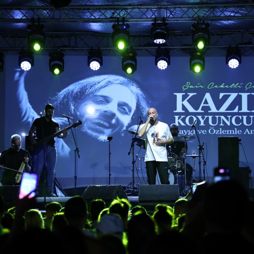 “Şair Ceketli Çocuk” Kazım Koyuncu, Zonguldak’ta Unutulmadı